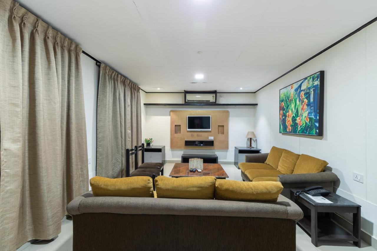 Capital O 47539Capital O Umbergaon Club Hotell Umargām Eksteriør bilde
