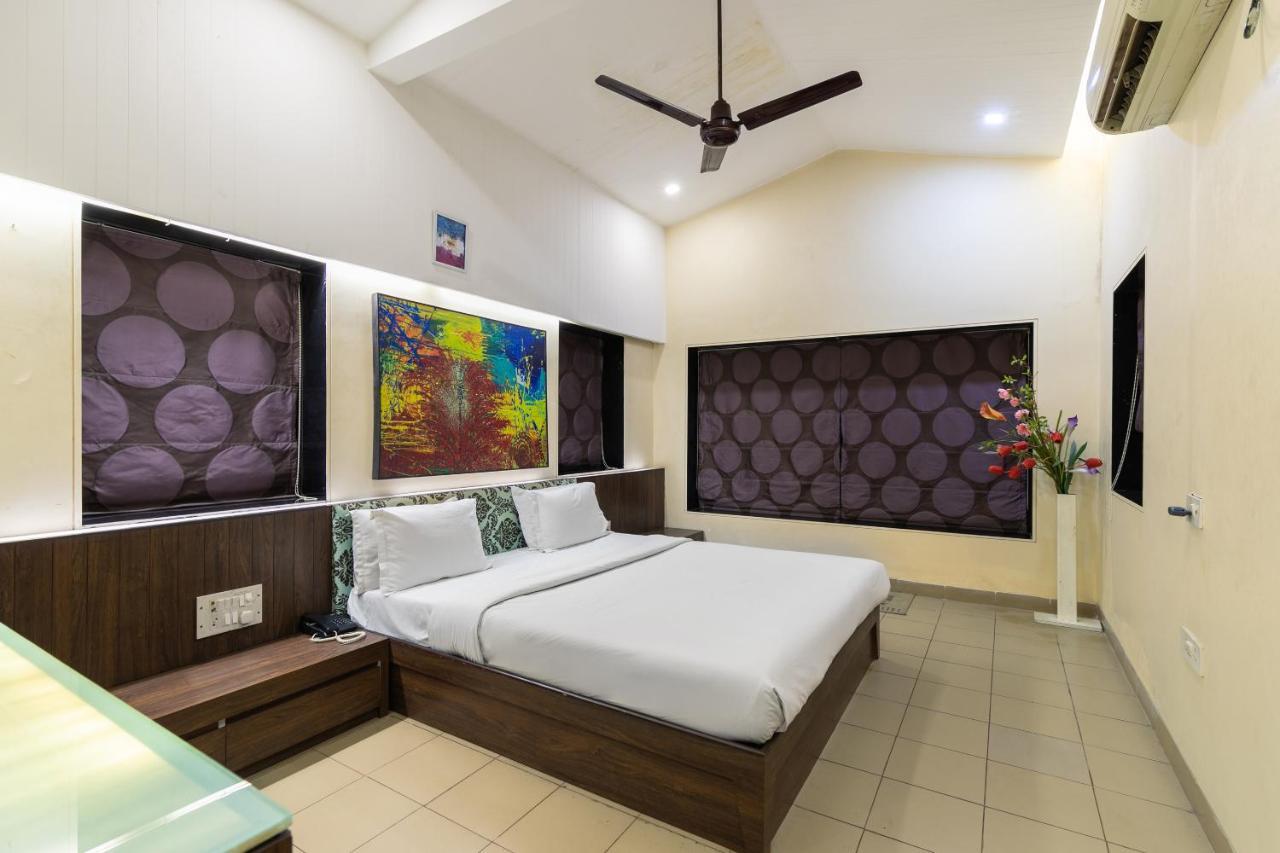 Capital O 47539Capital O Umbergaon Club Hotell Umargām Eksteriør bilde