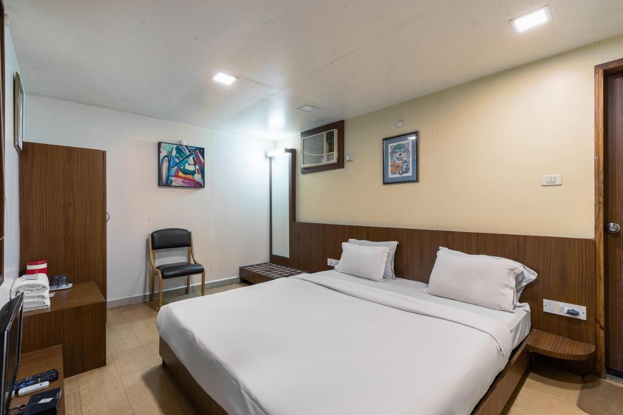 Capital O 47539Capital O Umbergaon Club Hotell Umargām Eksteriør bilde